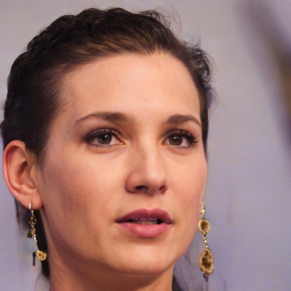 Portrait von Dozentin für Finanzanalyse